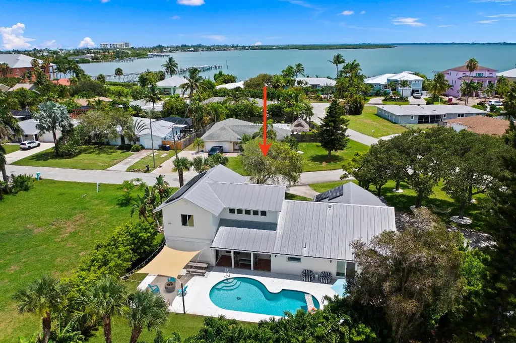 612 Tradewinds Avenue Fort Pierce FL 34949