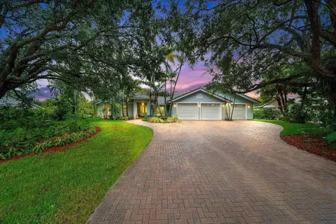 21382 Sweetwater Lane N Boca Raton FL 33428