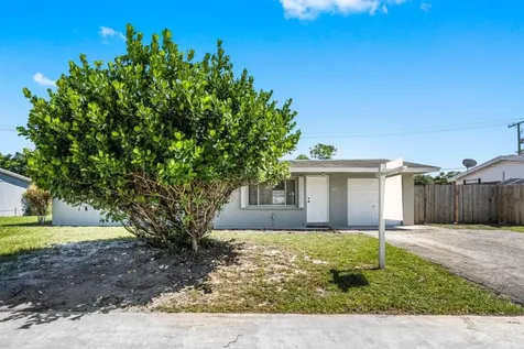 445 Cypress Lane Palm Springs FL 33461