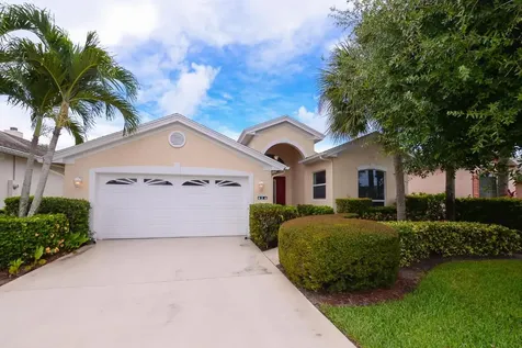 636 NW Venetto Court Port St Lucie FL 34986