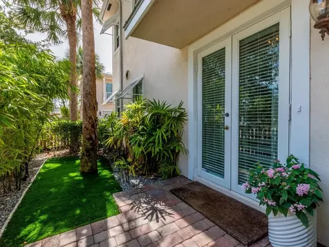 2125 SE 5th Street Pompano Beach FL 33062