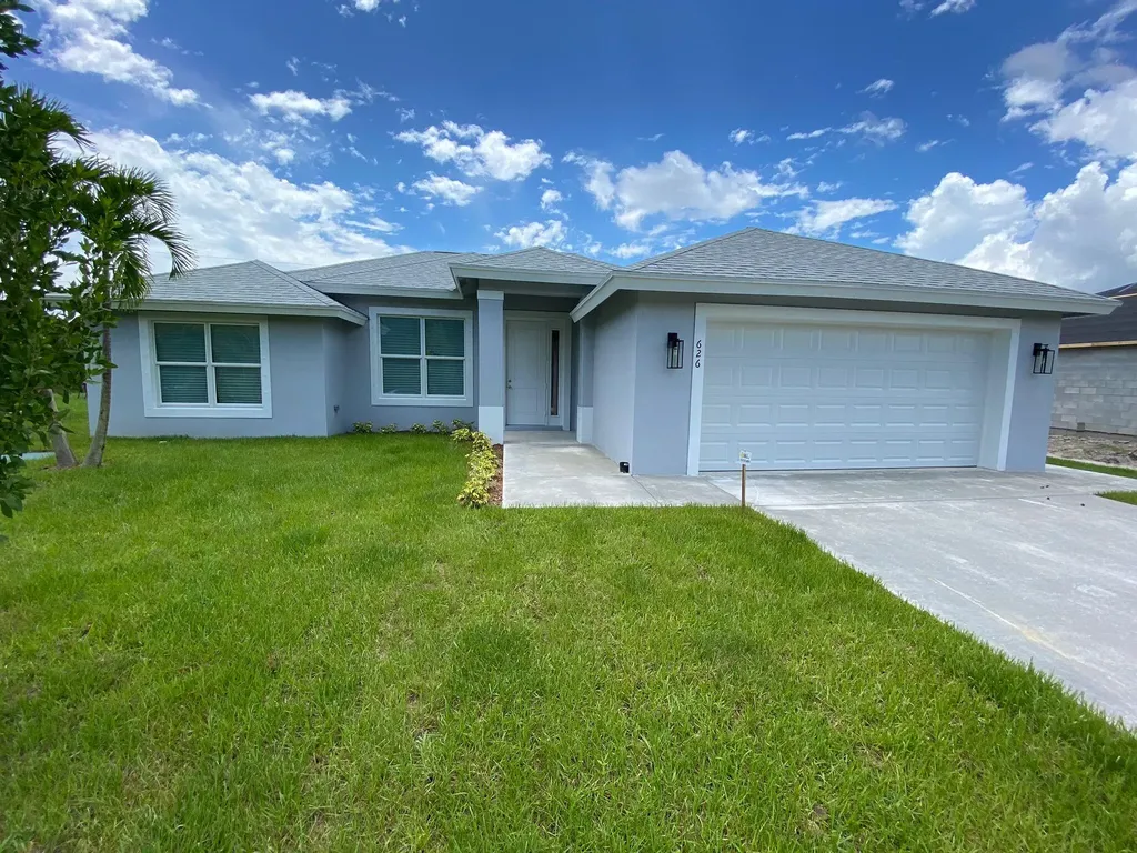 626 SE Karrigan Terrace Port St Lucie FL 34983