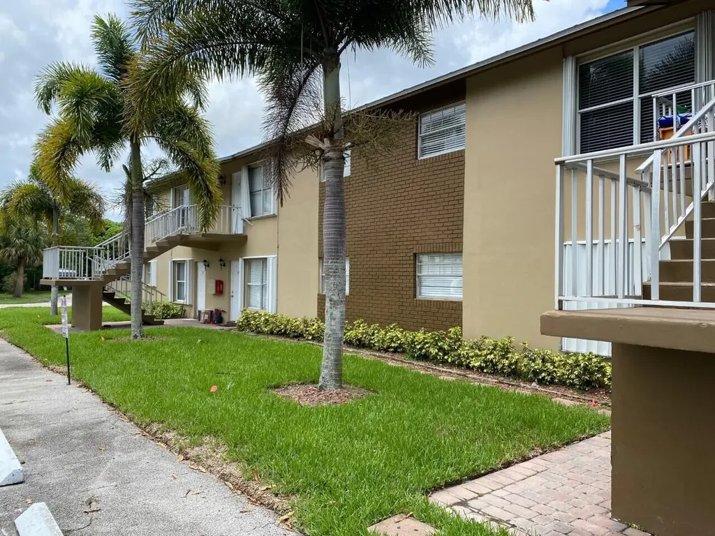 3 SW Hideaway Place Stuart FL 34994