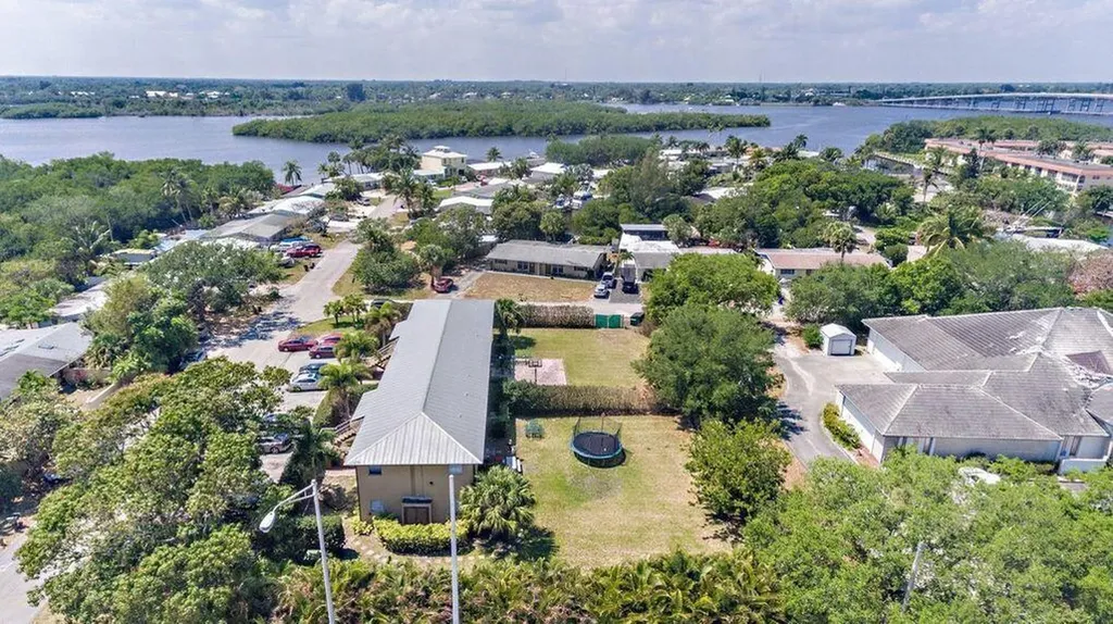 3 SW Hideaway Place Stuart FL 34994