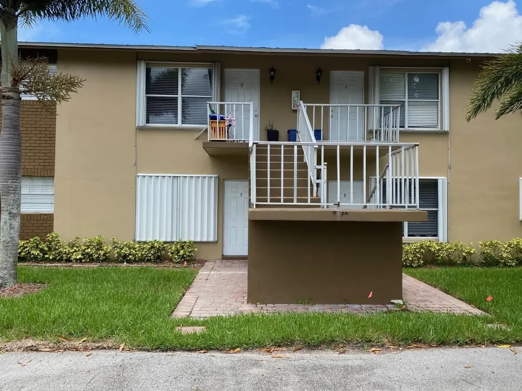3 SW Hideaway Place Stuart FL 34994