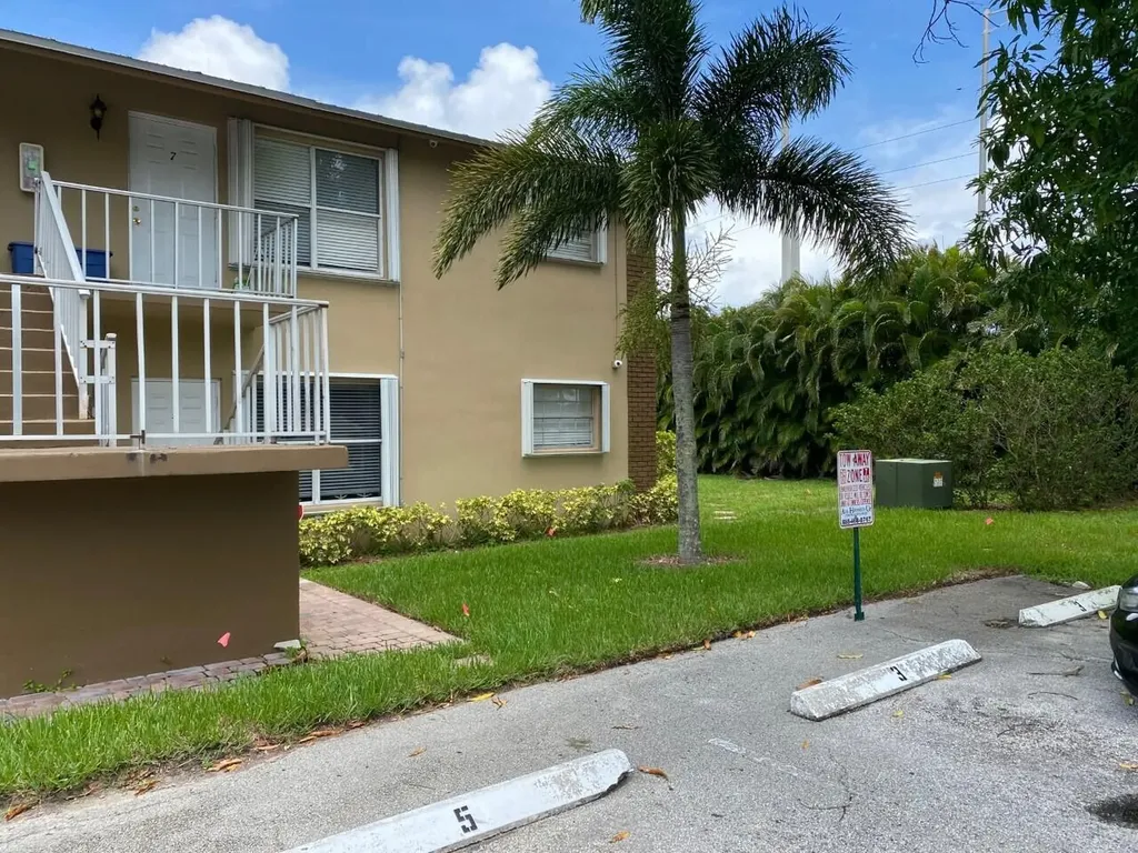 3 SW Hideaway Place Stuart FL 34994