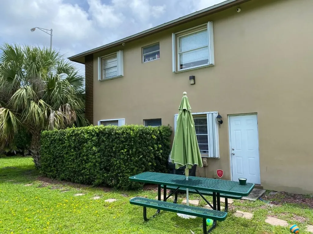 3 SW Hideaway Place Stuart FL 34994