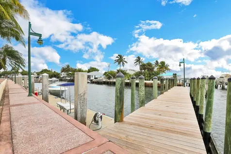 2650 Lake Shore Drive Riviera Beach FL 33404