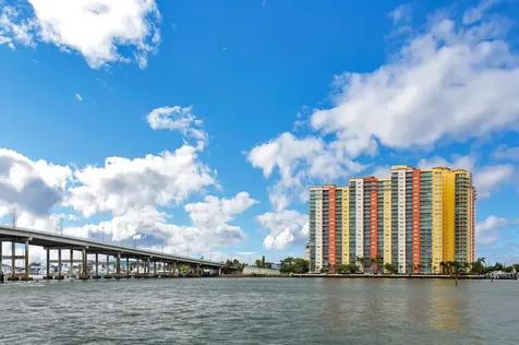 2650 Lake Shore Drive Riviera Beach FL 33404