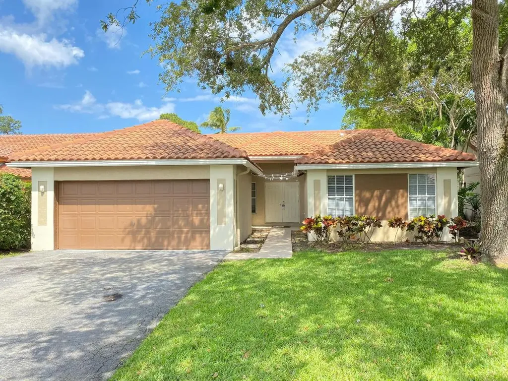 1120 New Parkview Place Haverhill FL 33417
