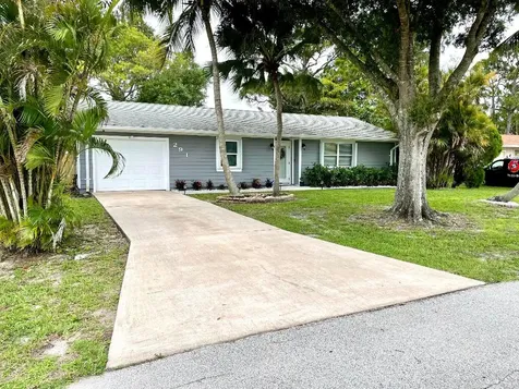 291 SW Moselle Avenue Port St Lucie FL 34984