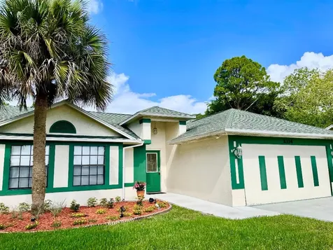 2334 SW Bayshore Boulevard Port St Lucie FL 34984