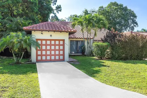 832 Via Toscana Wellington FL 33414