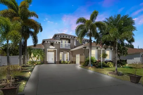 833 SW Haas Avenue Port St Lucie FL 34953