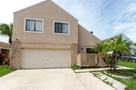 3 Corrie Place Boynton Beach FL 33426