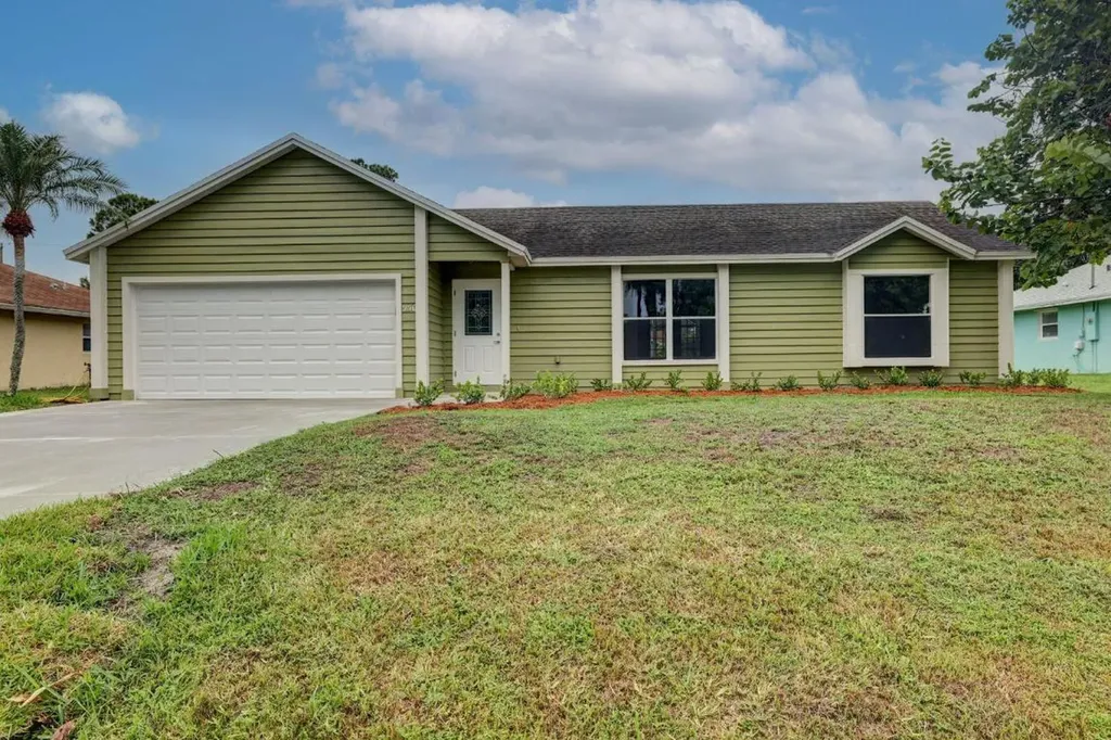 950 SW Aviation Avenue Port St Lucie FL 34953