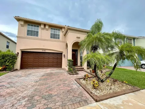 11761 SW Bennington Circle Port St Lucie FL 34987