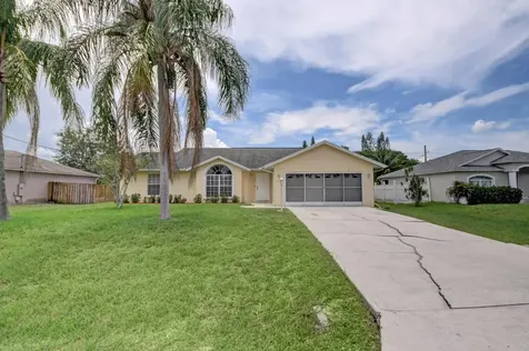 538 NW Cardinal Drive Port St Lucie FL 34983