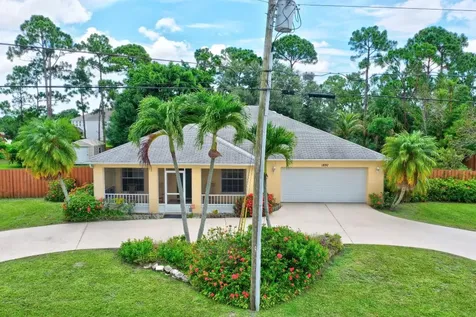 1897 SW Capehart Avenue Port St Lucie FL 34953