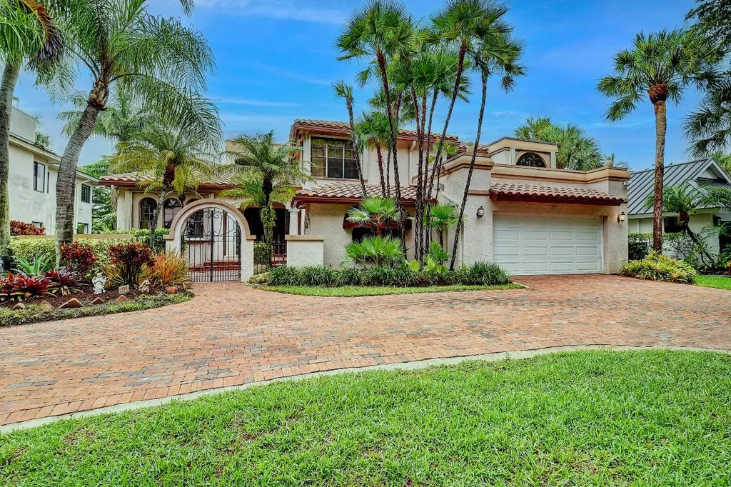 1990 Parkside Circle S Boca Raton FL 33486