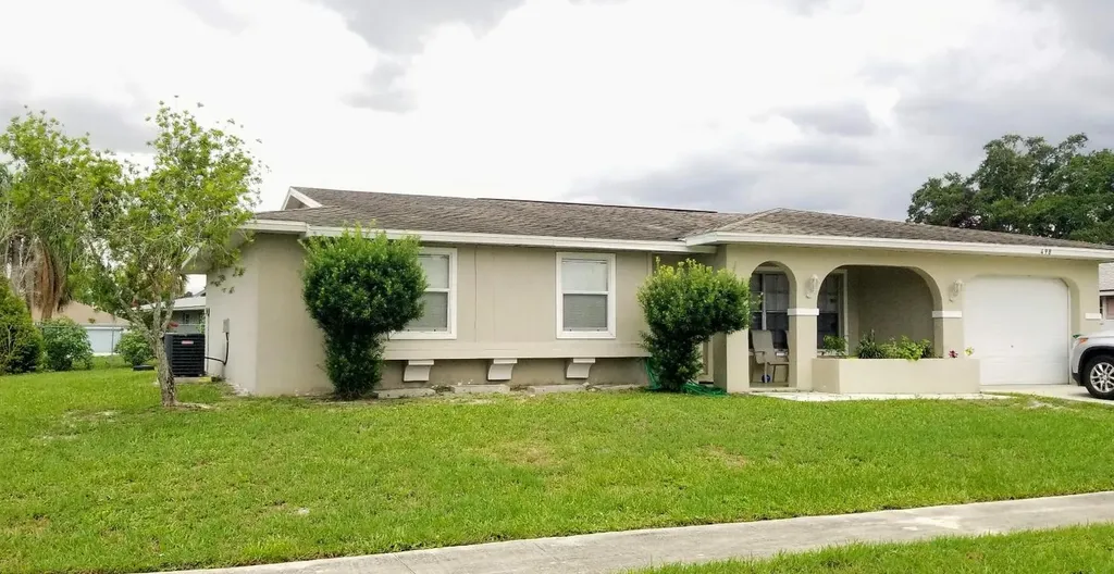 498 NE Electra Avenue Port St Lucie FL 34983