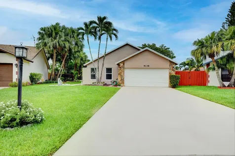 9138 Chatsworth Cascades Boca Raton FL 33434