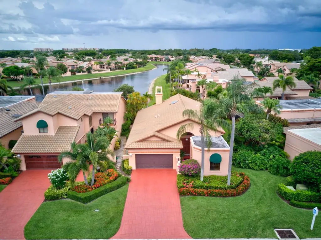 6449 Via Rosa Boca Raton FL 33433