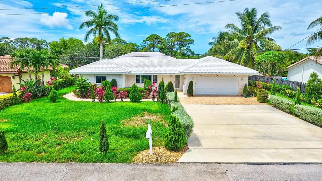 2036 Sharon Street Boca Raton FL 33486