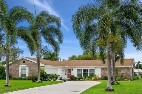 2156 SE Harlow Street Port St Lucie FL 34952