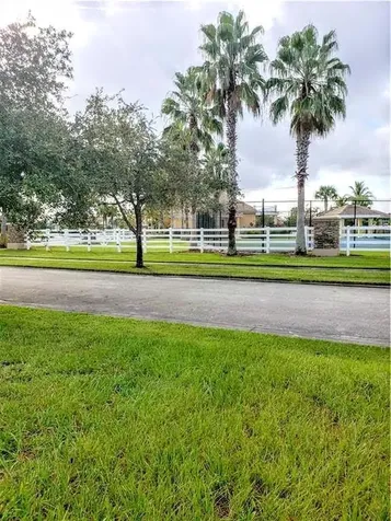 8300 Meredith Place Vero Beach FL 32968