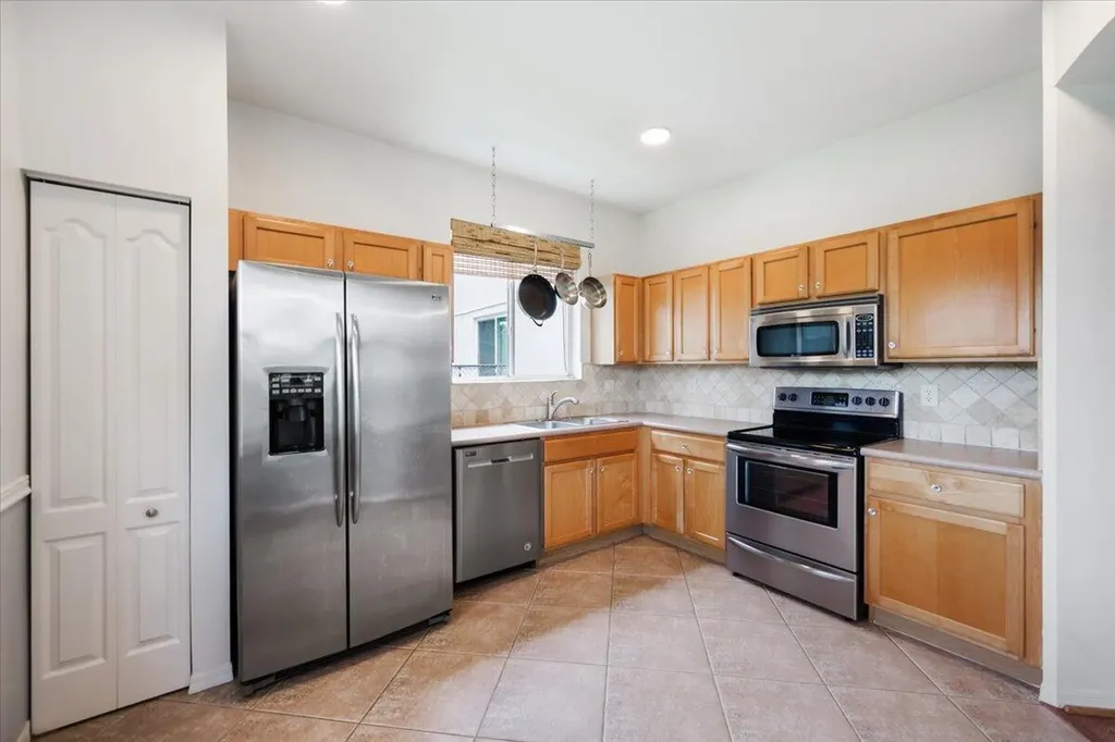 122 Seminole Lakes Drive Royal Palm Beach FL 33411