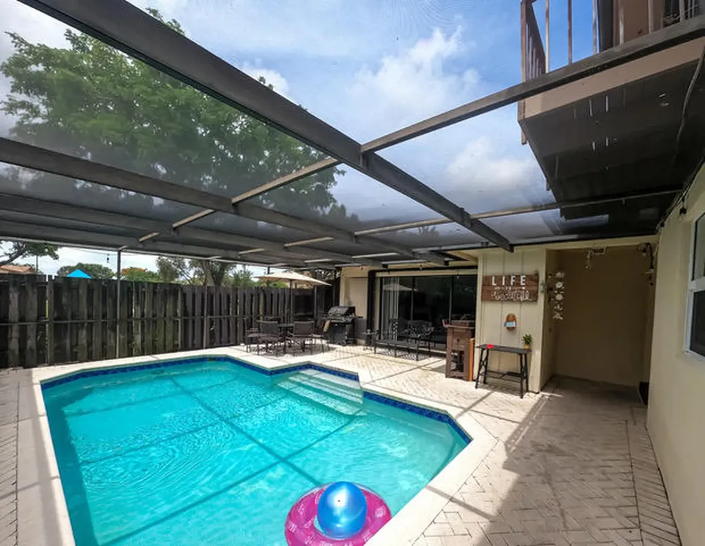 4267 S Landar Drive Lake Worth FL 33463