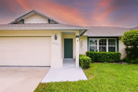 2880 SW South Calabria Circle Port St Lucie FL 34953