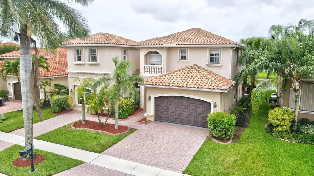 6988 Houlton Circle Lake Worth FL 33467