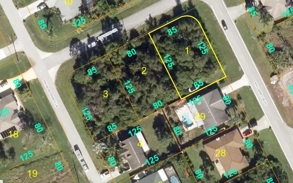2492 SW Fern Circle Port St Lucie FL 34953