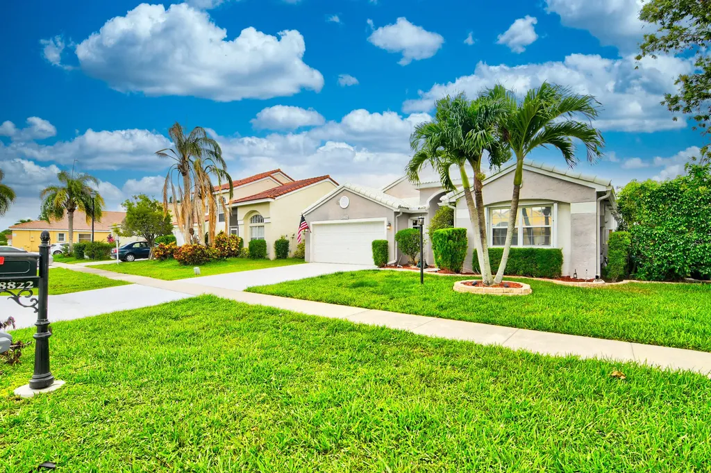18822 Caspian Circle Boca Raton FL 33496