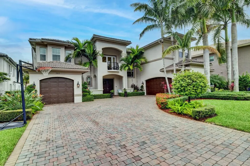 11873 Windmill Lake Drive Boynton Beach FL 33473