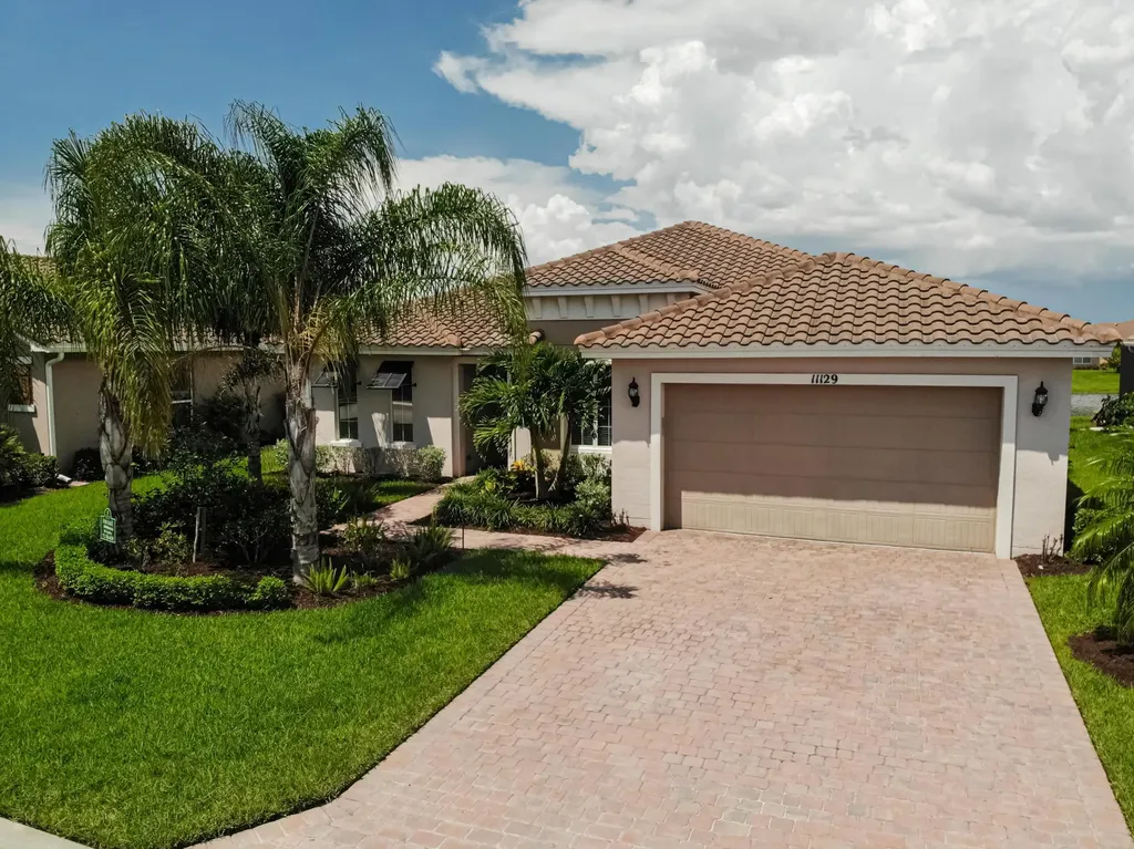 11129 SW Maple Tree Lane Port St Lucie FL 34987
