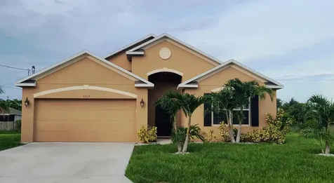 3717 SW Kasin Street Port St Lucie FL 34953