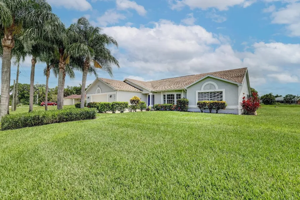 150 SW Andover Court Port St Lucie FL 34953