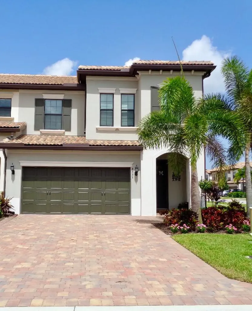 8335 Rearing Lane Lake Worth FL 33467