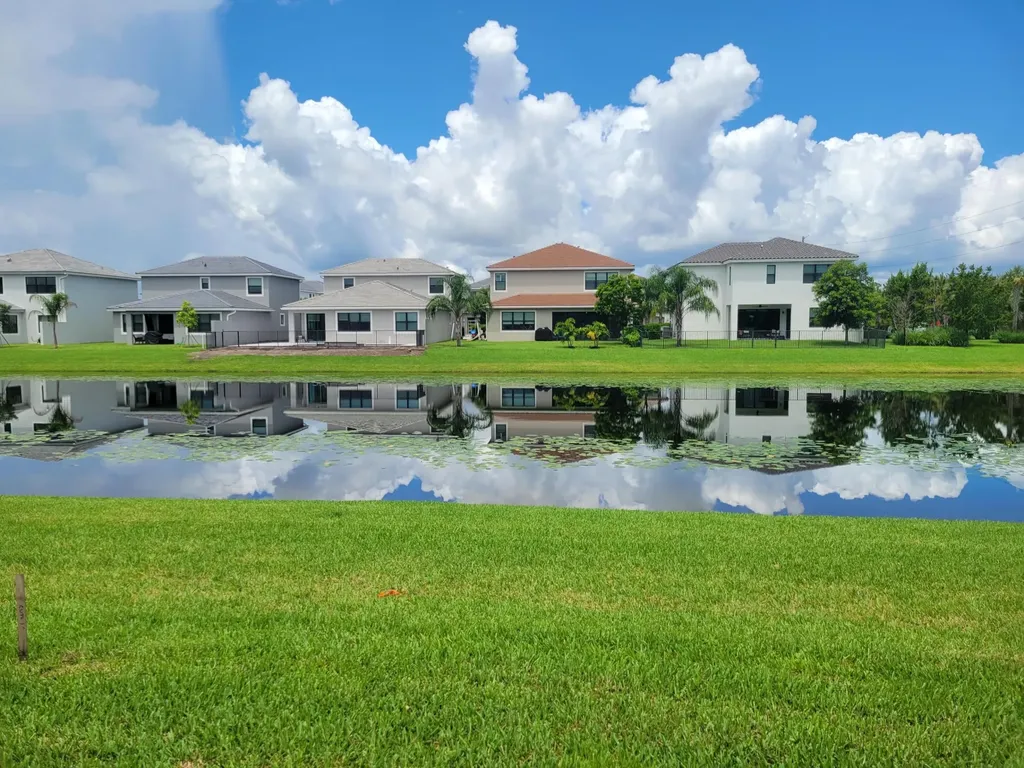 7157 Villamar Way Lake Worth FL 33463