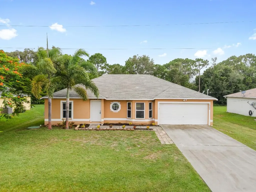 1352 SW Broadview Street Port St Lucie FL 34983