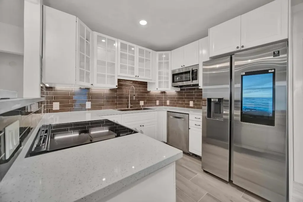 1721 N Ocean Breeze Lake Worth Beach FL 33460