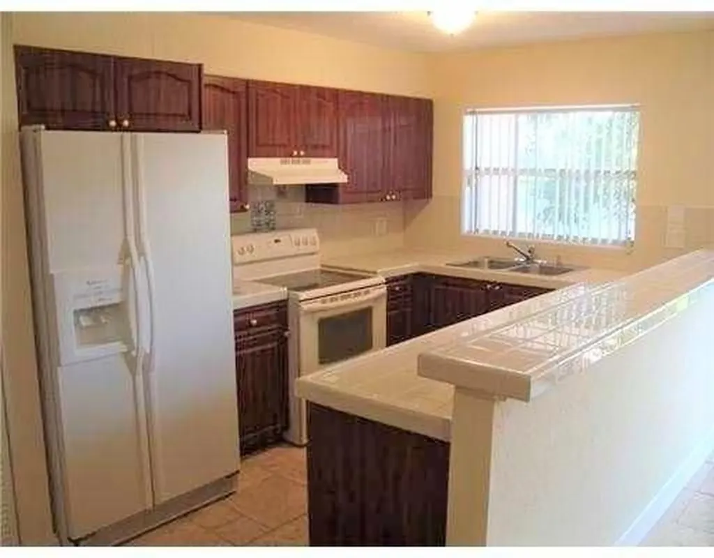 4289 Coral Springs Drive Coral Springs FL 33065