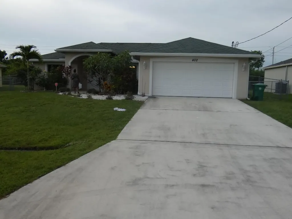 402 SW Ridgecrest Drive Port St Lucie FL 34953