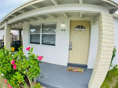 726 S D Street Lake Worth Beach FL 33460