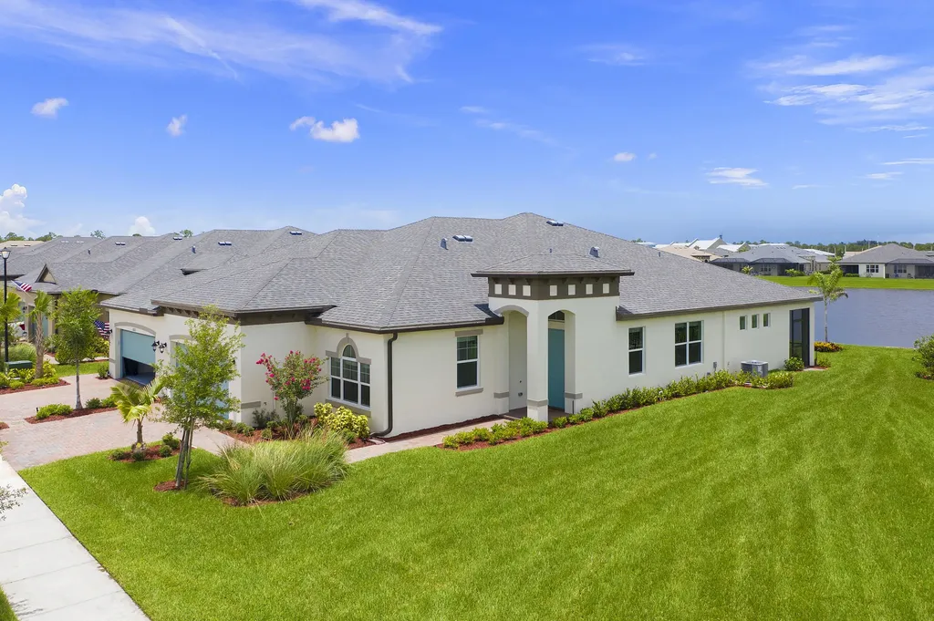 12819 SW Lake Fern Circle Port St Lucie FL 34987