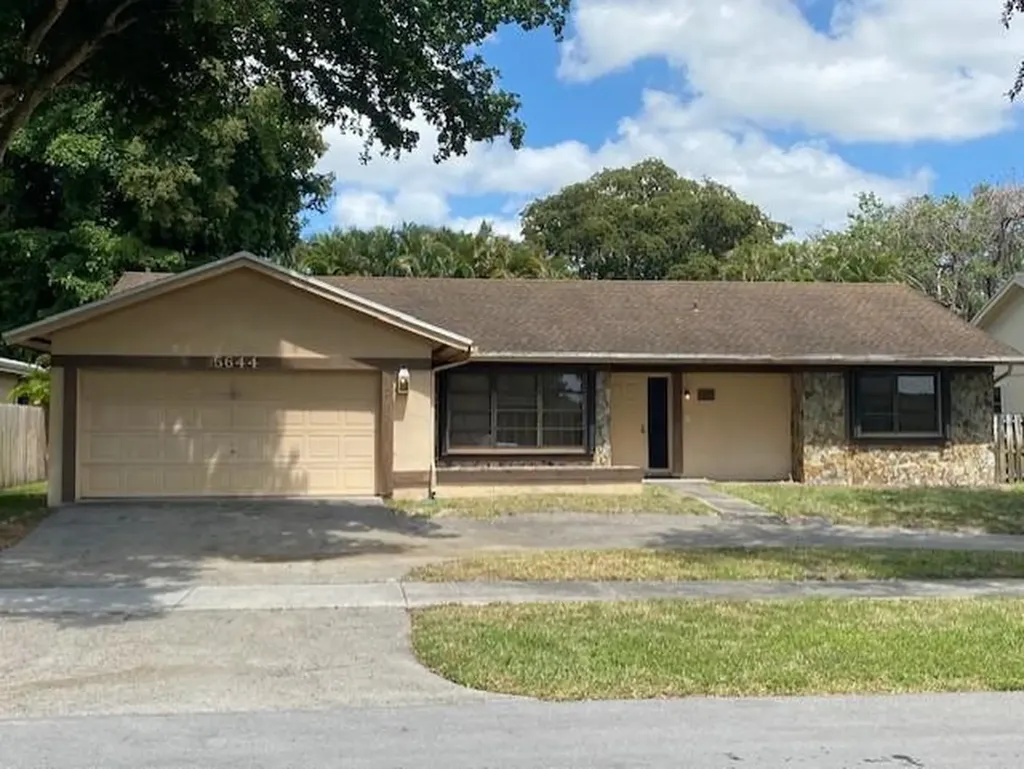5644 SW 120th Avenue Cooper City FL 33330