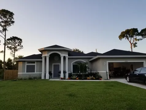 1221 SW Albenga Avenue Port St Lucie FL 34953